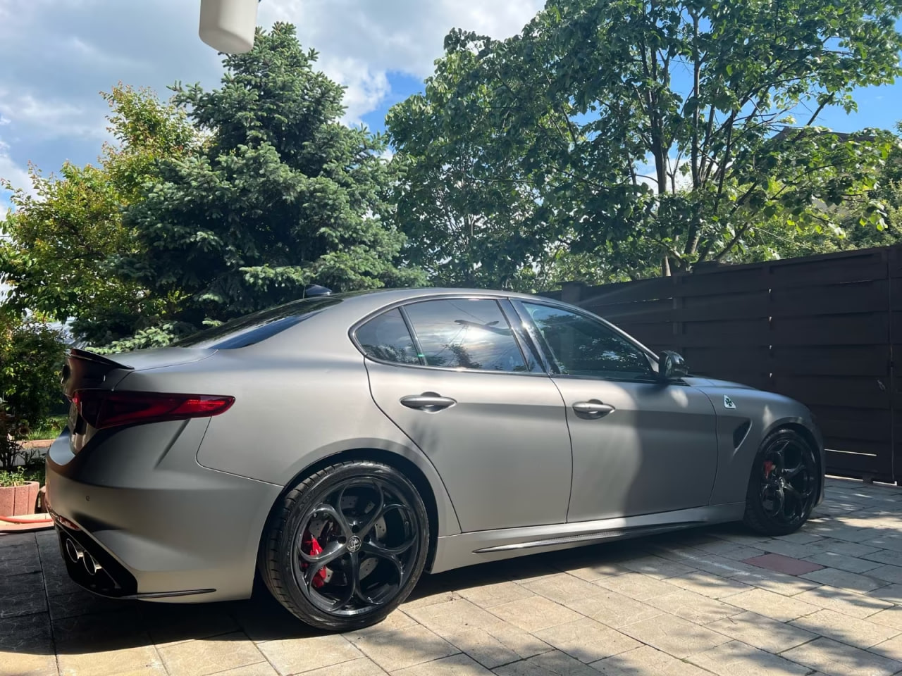 Alfa Romeo Giulia Quadrifoglio 4