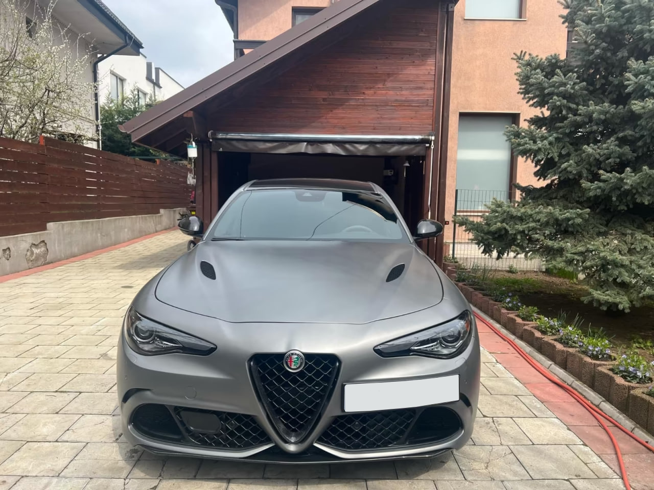 Alfa Romeo Giulia Quadrifoglio 0
